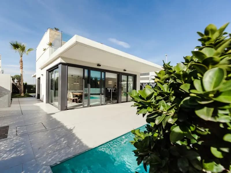 Compound 45 Villa — Sheikh Zayed